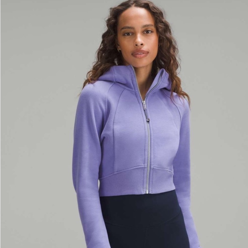 Lululemon Scuba Full-Zip Cropped Hoodie
Dark Lavender - XS/S